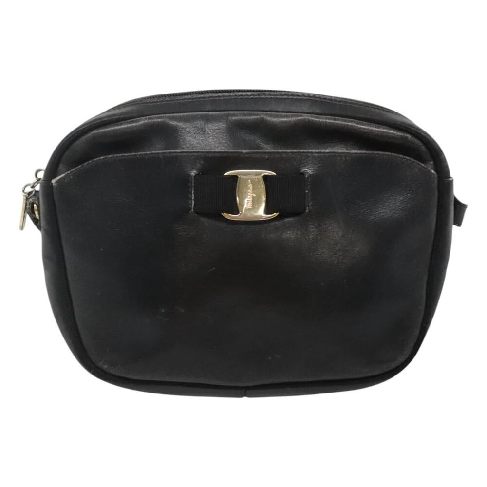 Salvatore Ferragamo Leather Shoulder Bag Black